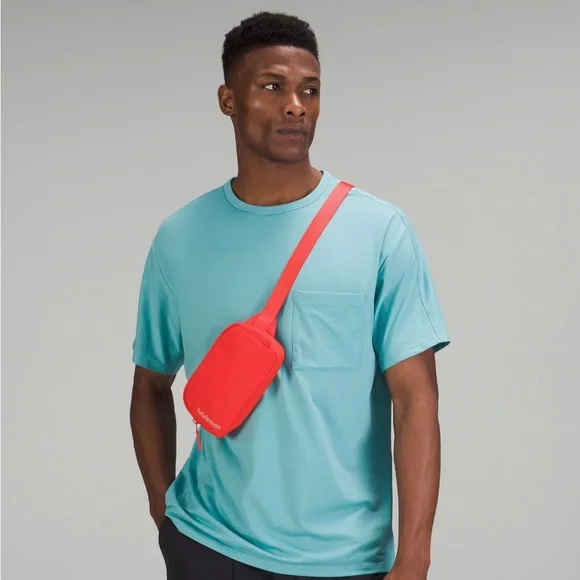 Lululemon Mini Belt Bag - Picture 6 of 8